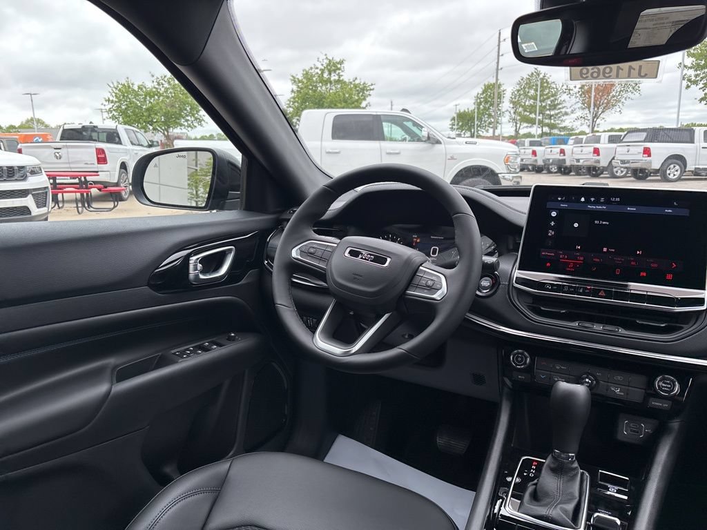 New 2026 Jeep Compass Latitude AWD/4WD image 46