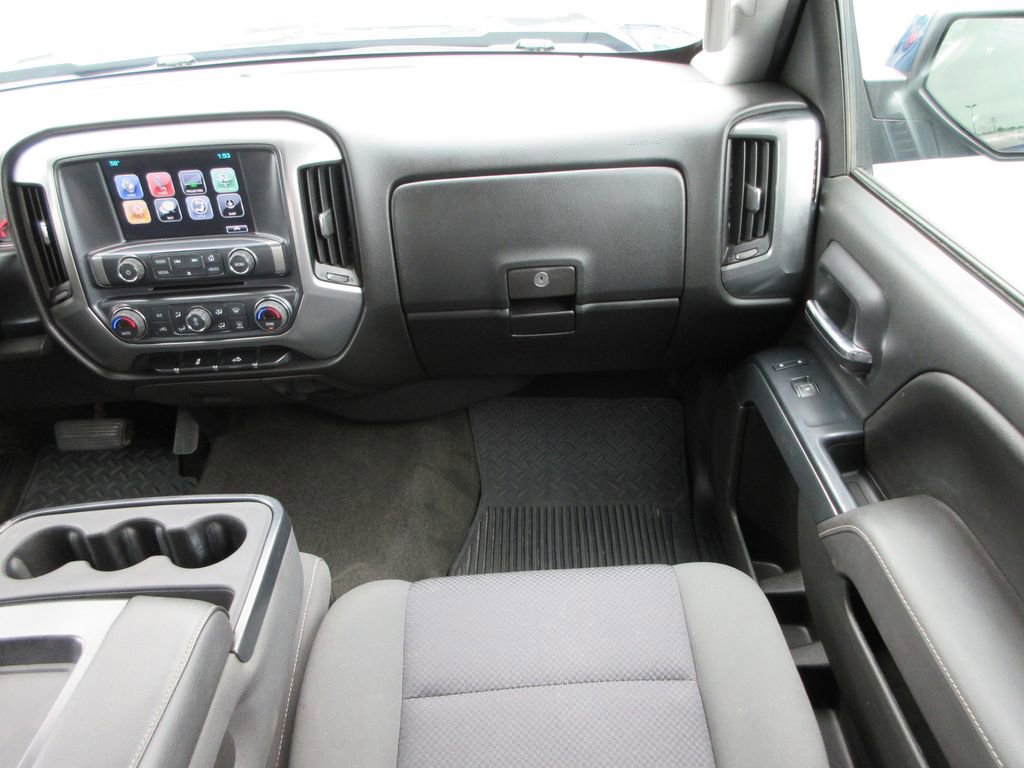 Used 2017 Chevrolet Silverado 1500 LT w/ All Star Edition AWD/4WD image 19