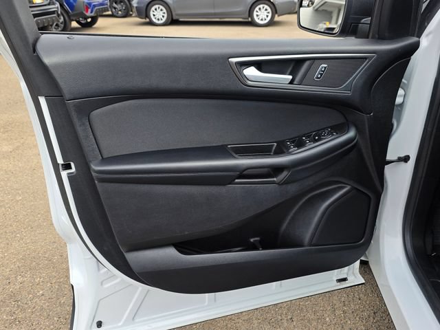 Used 2018 Ford Edge SE AWD/4WD image 17