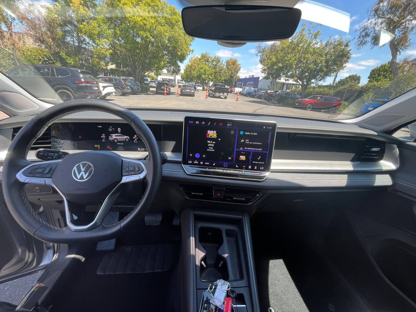 Used 2026 Volkswagen Tiguan SE AWD/4WD image 34