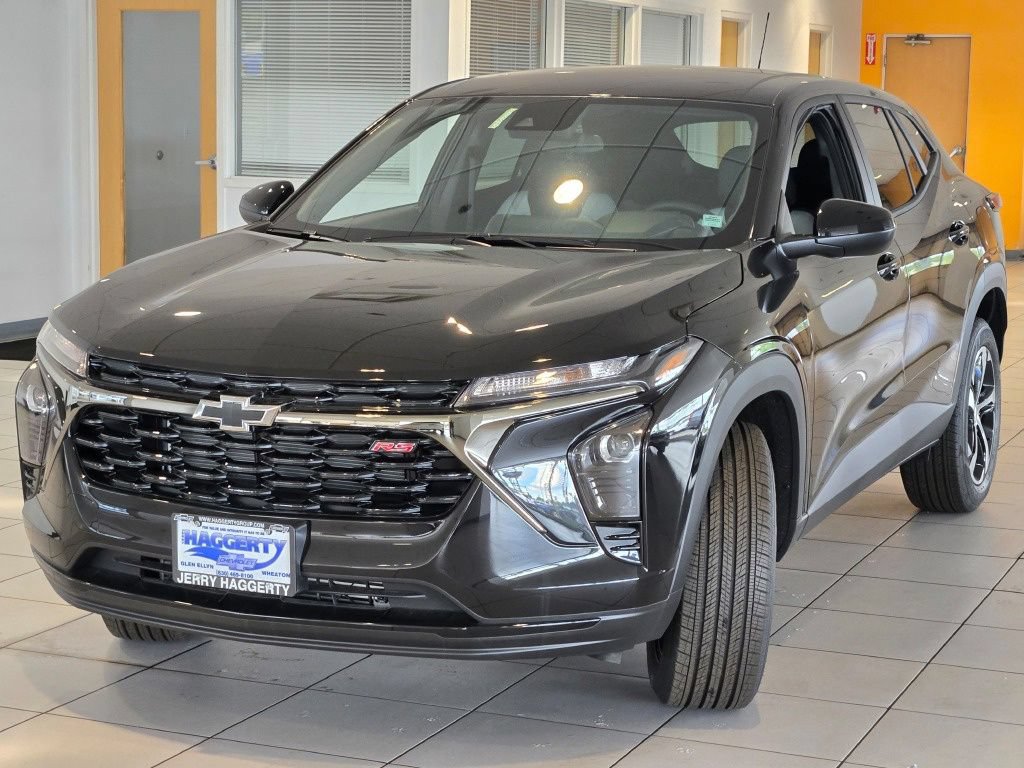 New 2026 Chevrolet Trax RS w/ Driver Confidence Package FWD image 4