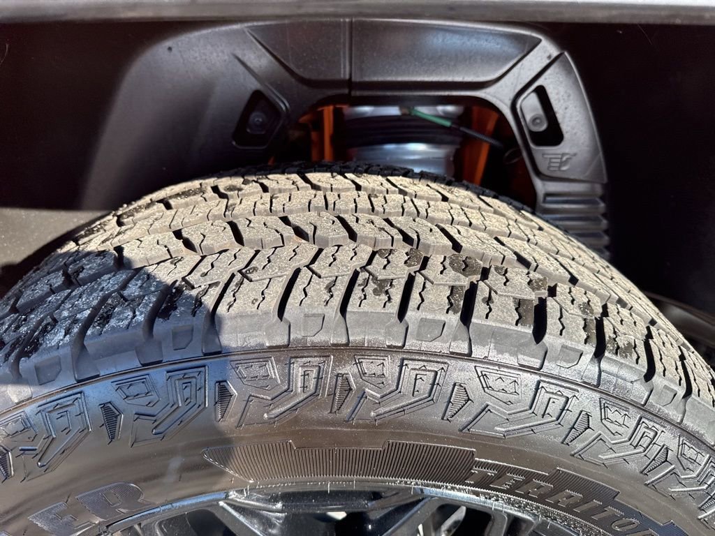 Used 2024 GMC Hummer EV 2X image 34