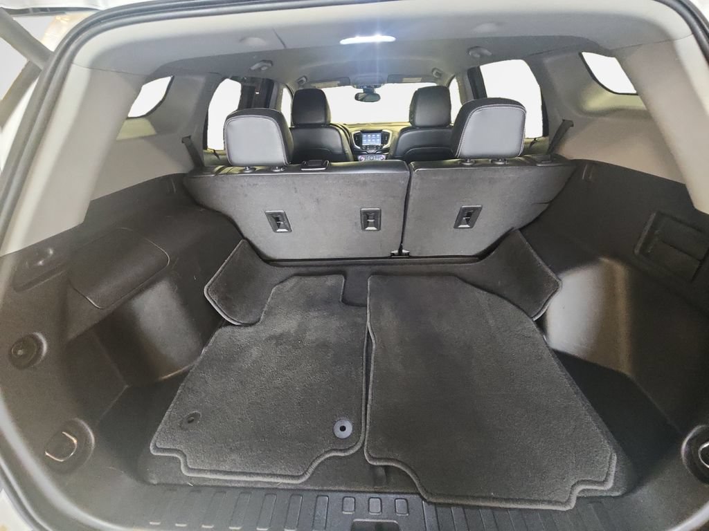 Certified 2024 GMC Terrain SLT FWD image 26