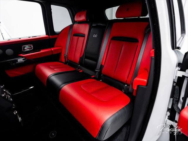 Used 2022 Rolls-Royce Cullinan Black Badge AWD/4WD image 49