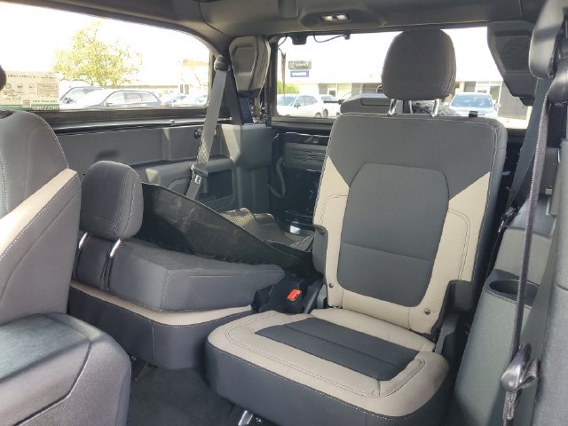 Used 2021 Ford Bronco Big Bend w/ Sasquatch Package AWD/4WD image 11