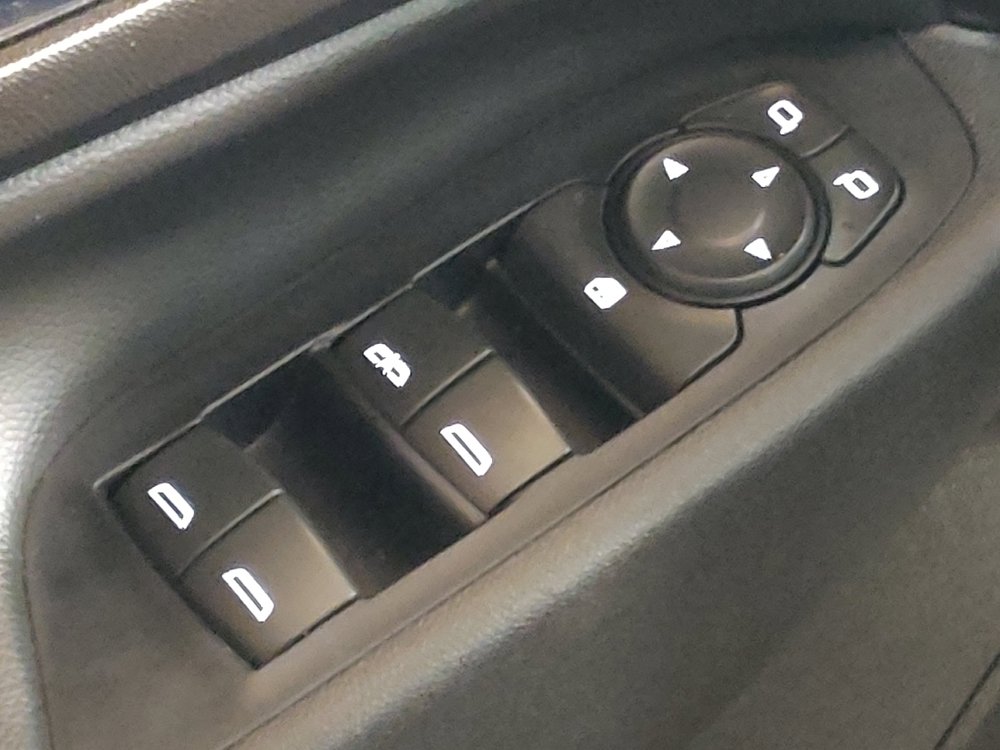 Used 2019 Chevrolet Equinox LT FWD image 27