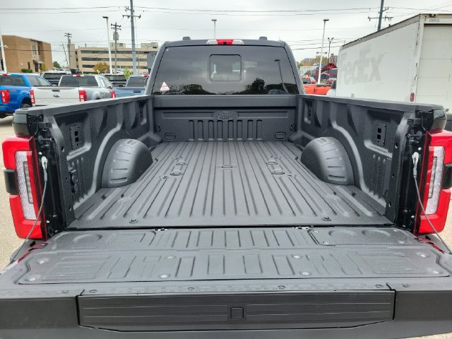 New 2027 Ford F350 Platinum AWD/4WD image 7