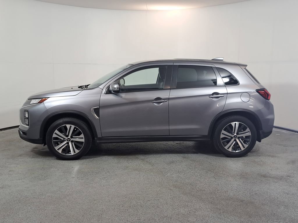 Used 2022 Mitsubishi Outlander Sport SE image 4