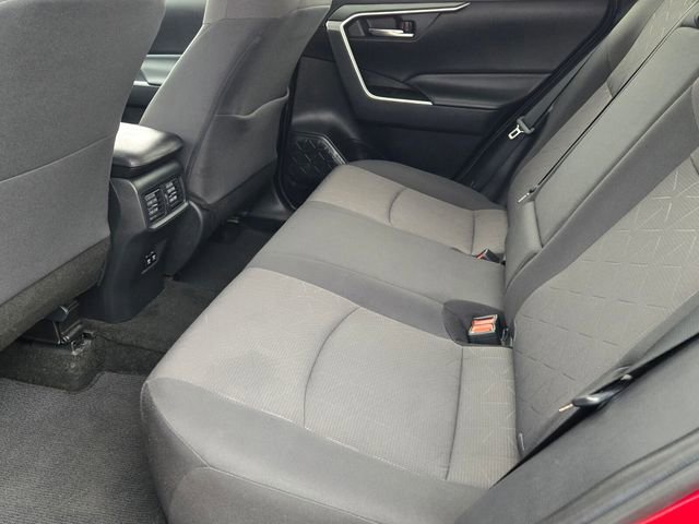 Used 2019 Toyota RAV4 XLE image 11