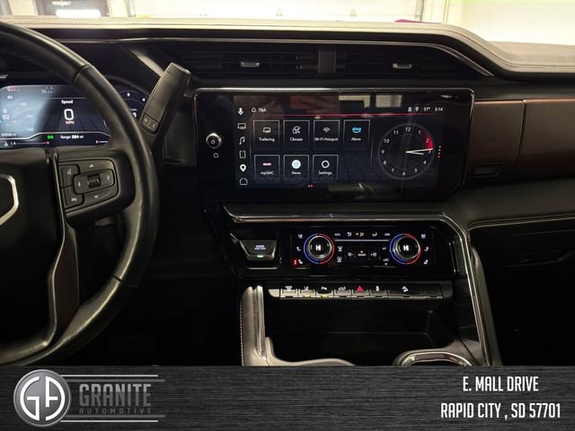 Used 2024 GMC Sierra 2500 Denali Ultimate image 17