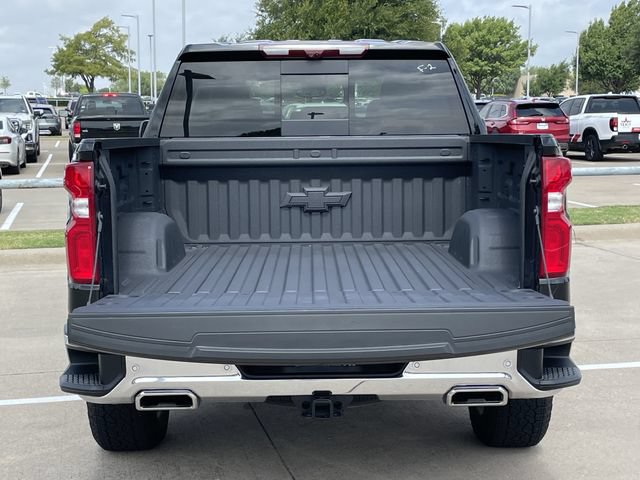 Used 2025 Chevrolet Silverado 1500 LTZ AWD/4WD image 29
