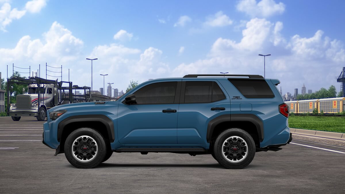 New 2026 Toyota 4Runner TRD Off-Road Premium AWD/4WD image 4