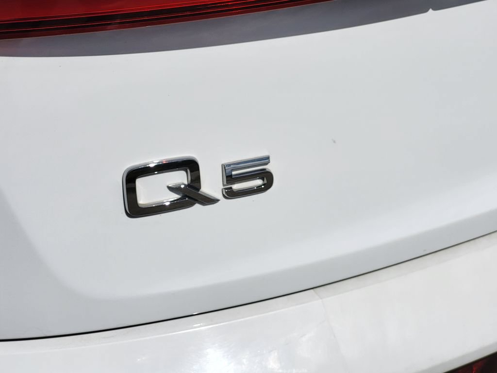 Used 2018 Audi Q5 2.0T Premium Plus w/ Premium Plus Package AWD/4WD image 10