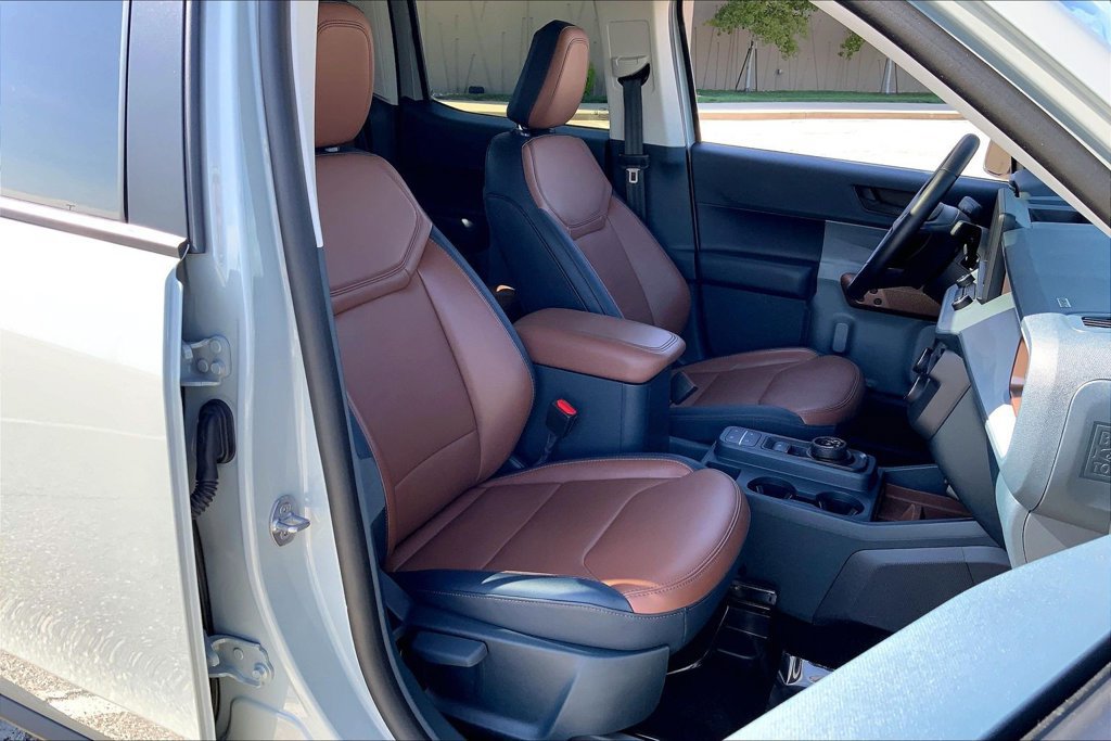 Used 2024 Ford Maverick Lariat w/ 4K Tow Package AWD/4WD image 7