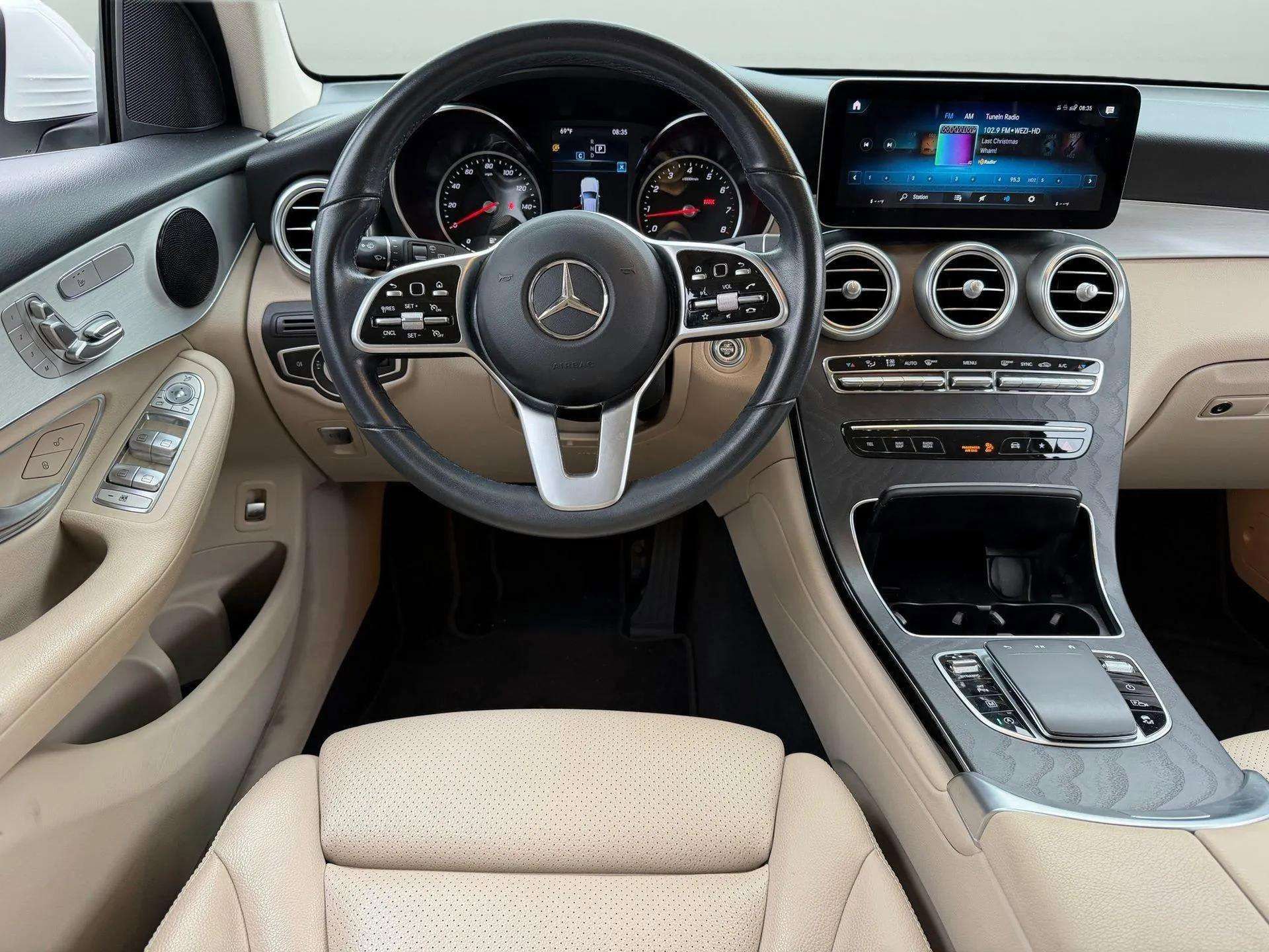 Used 2022 Mercedes-Benz GLC 300 image 31