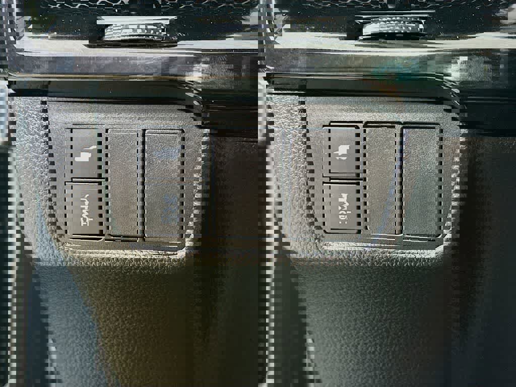 Used 2025 Honda CR-V EX-L image 27