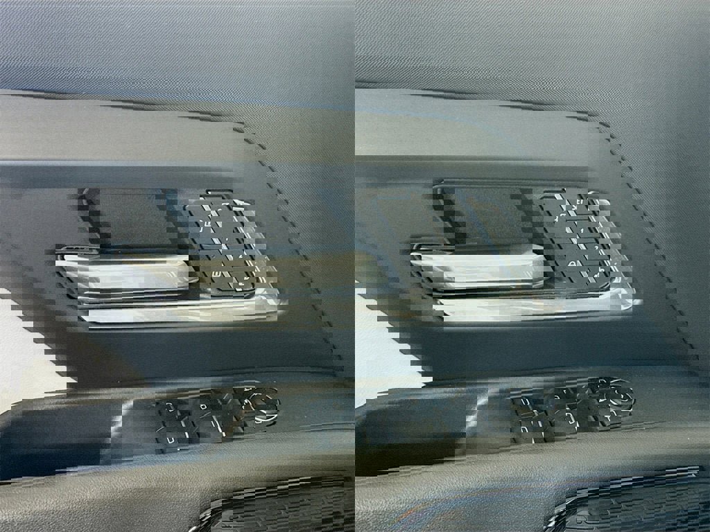 Used 2025 Chevrolet Silverado EV RST image 12