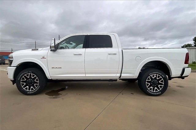 New 2025 RAM 2500 Limited image 14