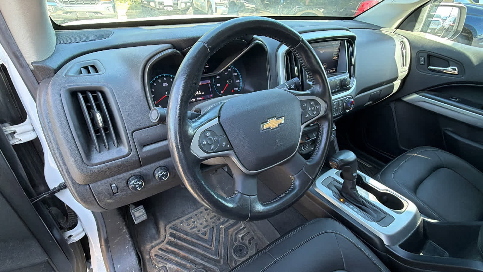 Used 2021 Chevrolet Colorado LT w/ LT Convenience Package AWD/4WD image 10
