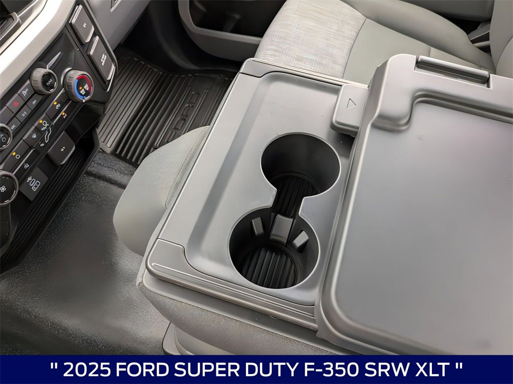 New 2025 Ford F350 XLT image 22