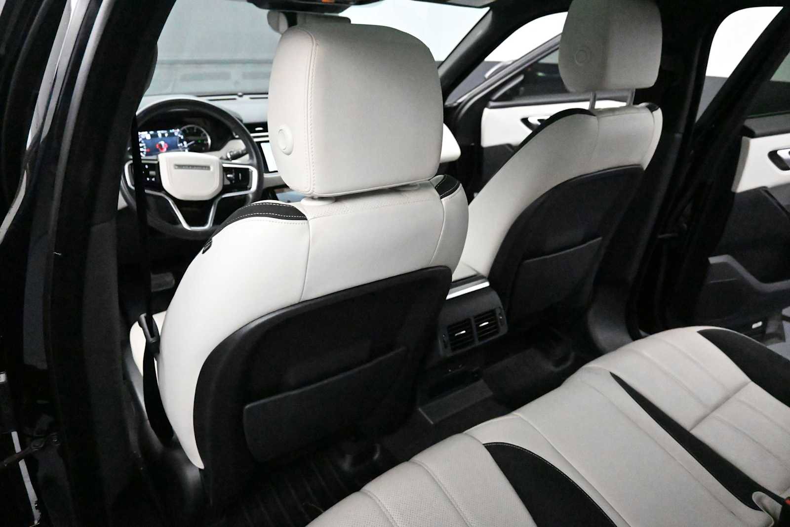 Used 2023 Land Rover Range Rover Velar R-Dynamic S AWD/4WD image 26