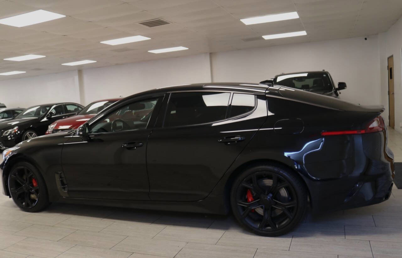 Used 2019 Kia Stinger GT1 RWD image 12