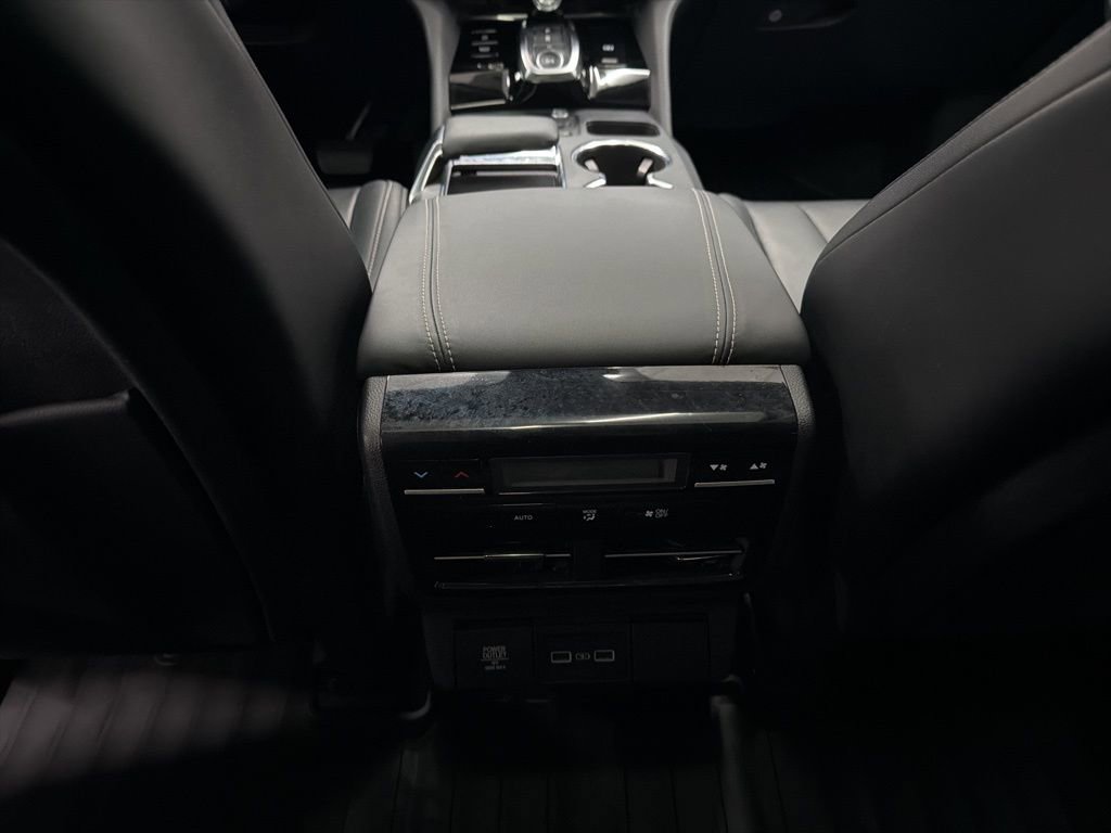 Used 2022 Acura MDX SH-AWD w/ Technology Package image 23