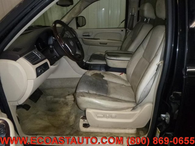 Used 2007 Cadillac Escalade ESV AWD w/ Climate Package image 8