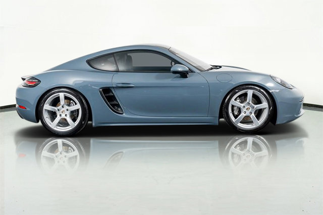 Used 2017 Porsche 718 Cayman Base image 5