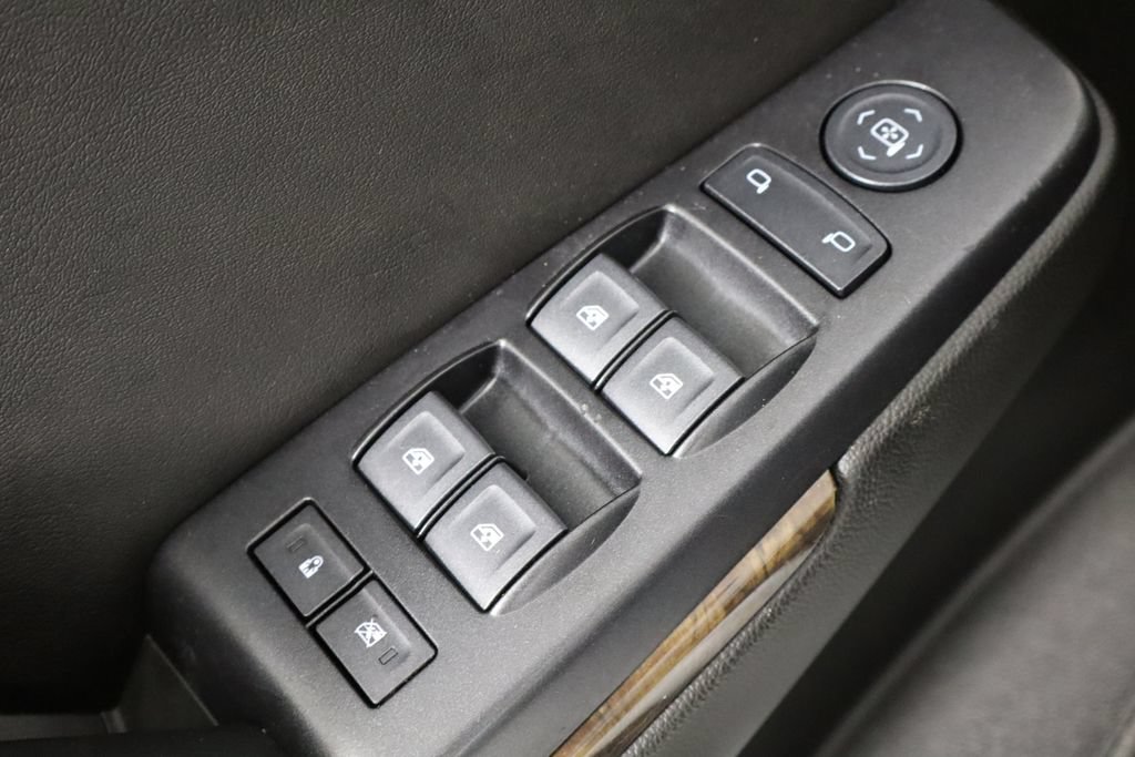 Used 2019 Chevrolet Tahoe 2WD w/ Remote Keyless Entry Package image 14