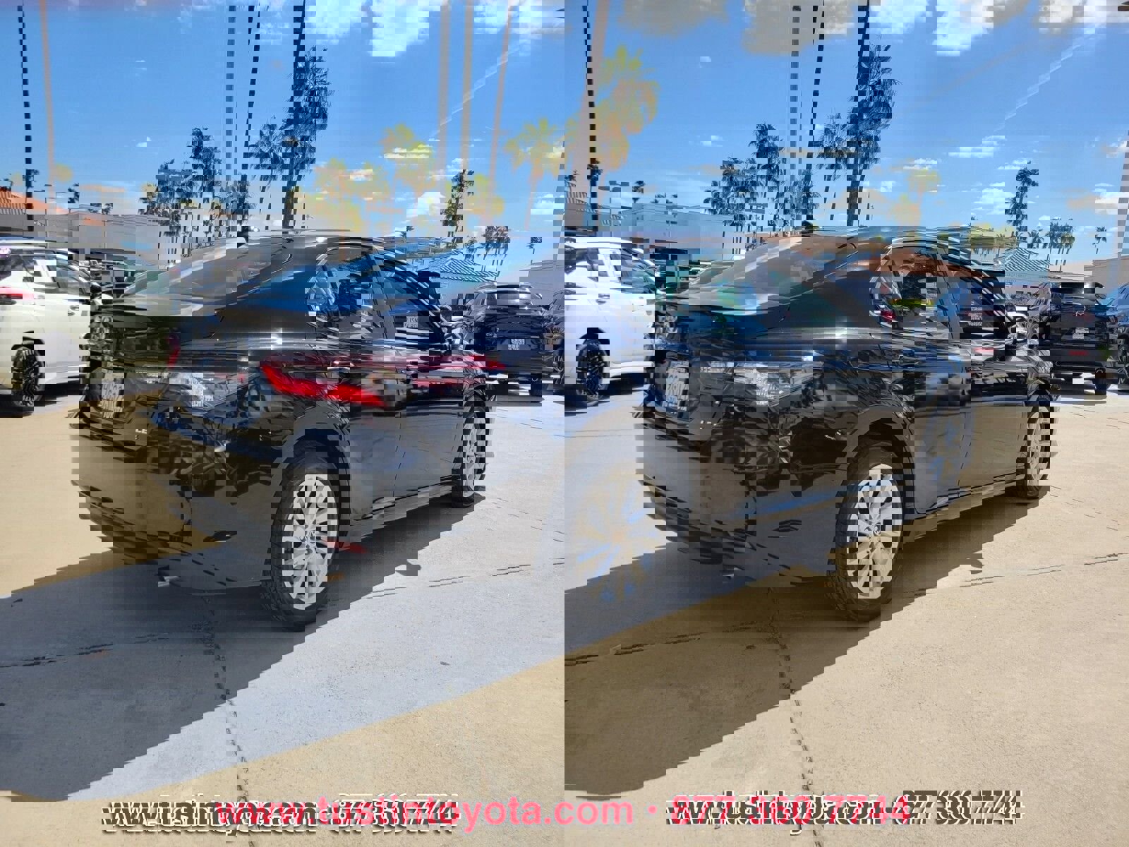 Certified 2023 Toyota Camry LE FWD image 4