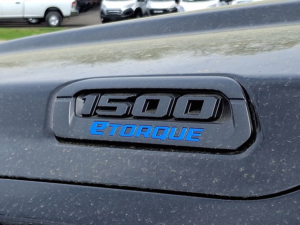 New 2025 RAM 1500 Tradesman w/ Night Edition image 18