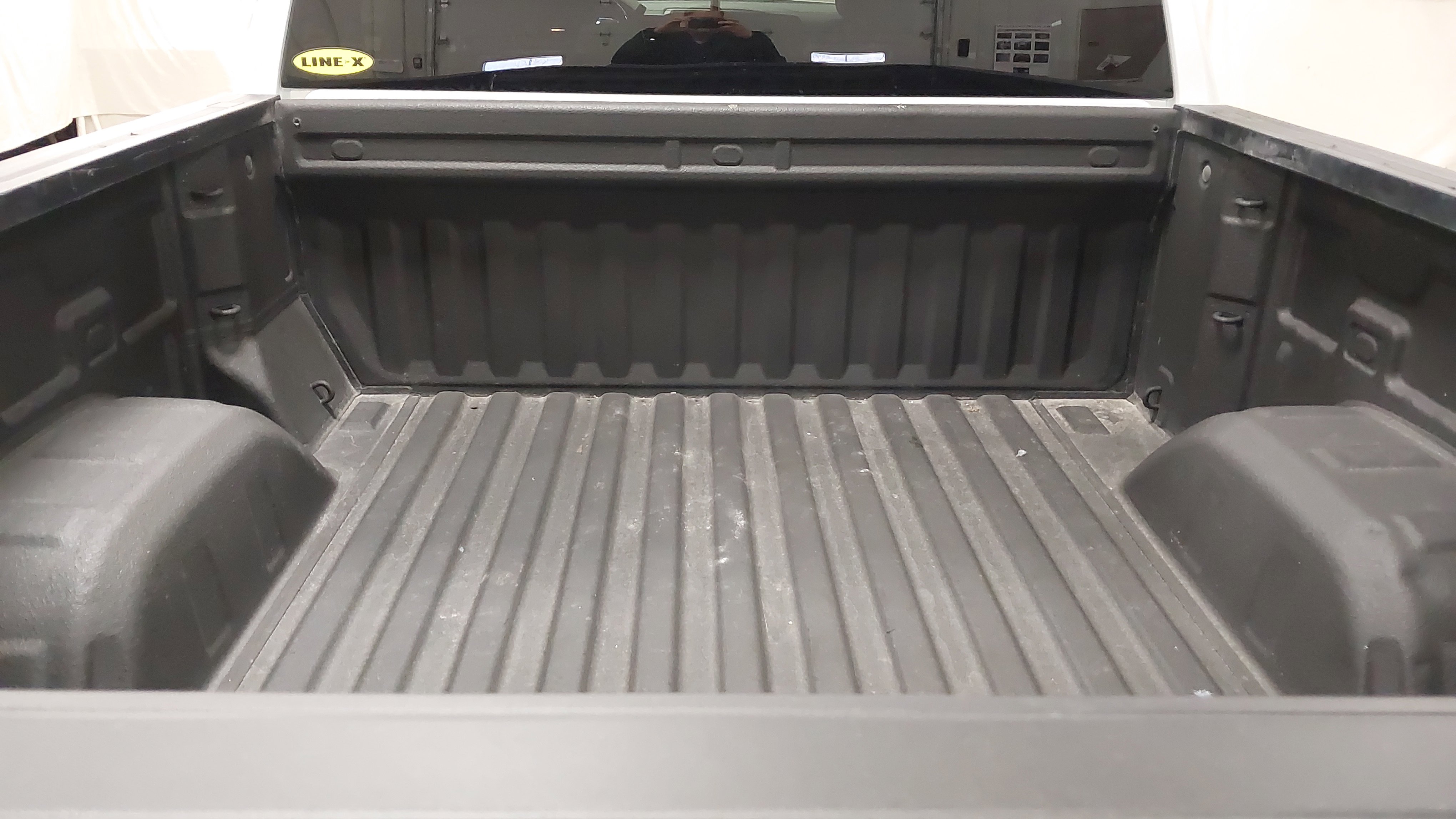 Certified 2023 Chevrolet Silverado 1500 LT w/ Z71 Off-Road Package image 27