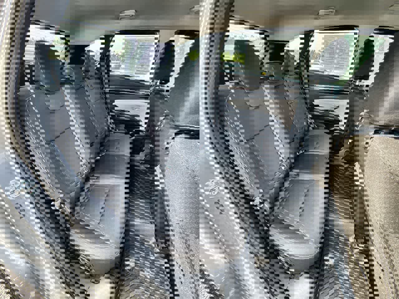 Used 2022 Hyundai Tucson SE image 23