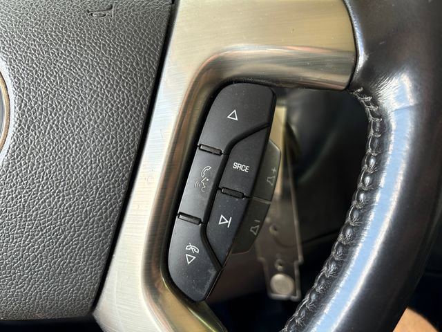 Used 2017 Chevrolet Express 2500 RWD image 18