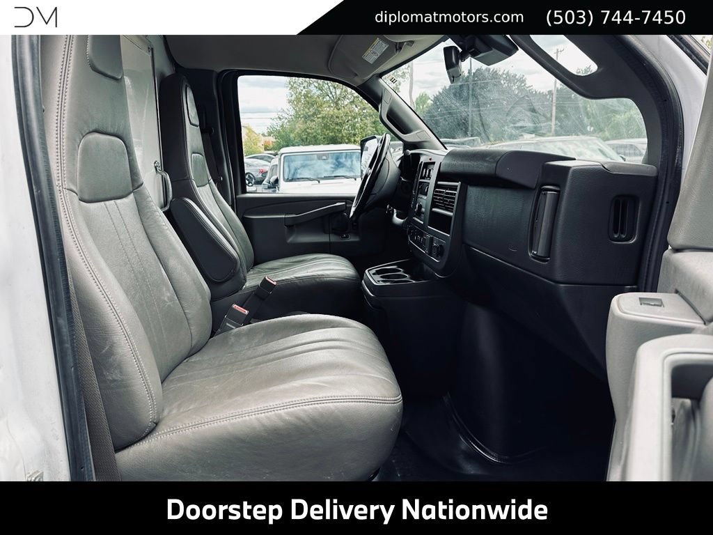 Used 2021 Chevrolet Express 4500 Extended w/ Power Convenience Package RWD image 20