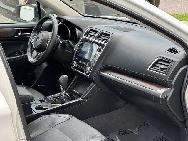 Used 2019 Subaru Outback 2.5i Limited AWD/4WD image 20