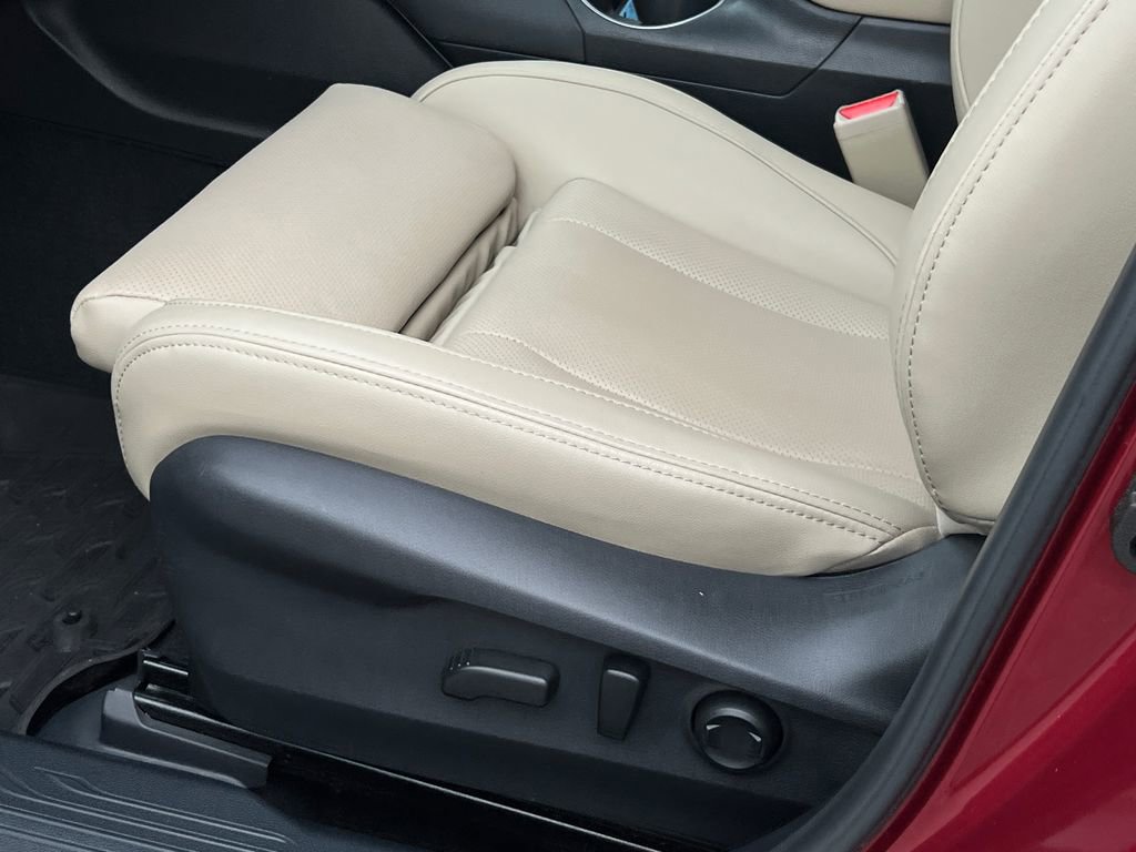 Used 2020 Subaru Legacy Limited image 19