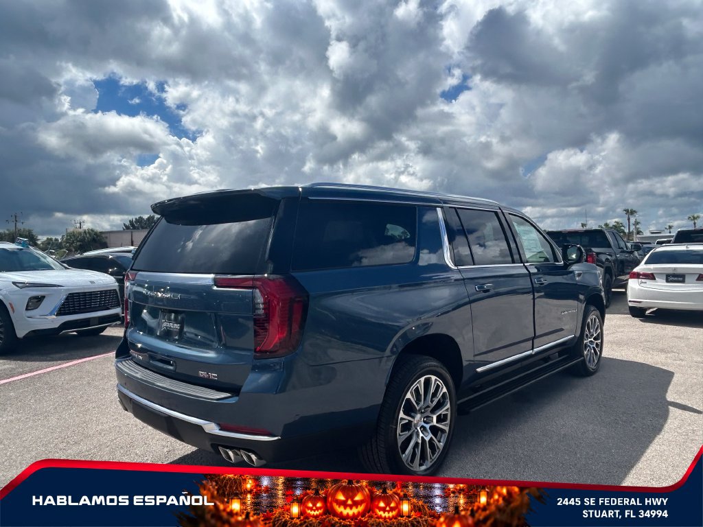 New 2027 GMC Yukon XL Denali w/ Denali Reserve Package AWD/4WD image 7