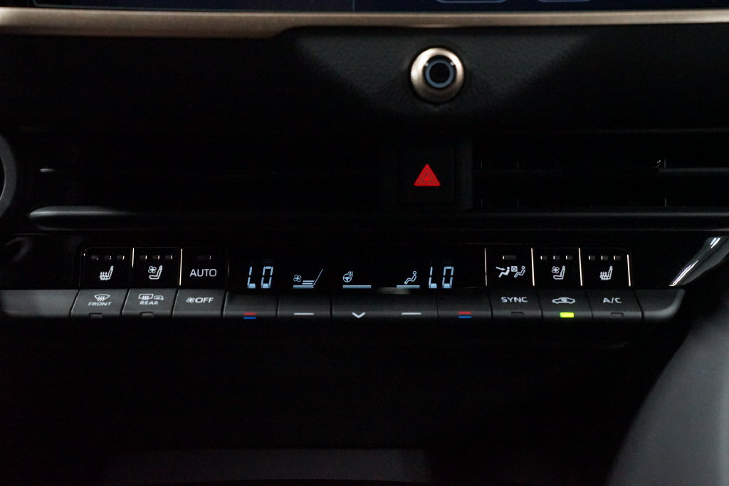 New 2027 Toyota Crown AWD/4WD image 20