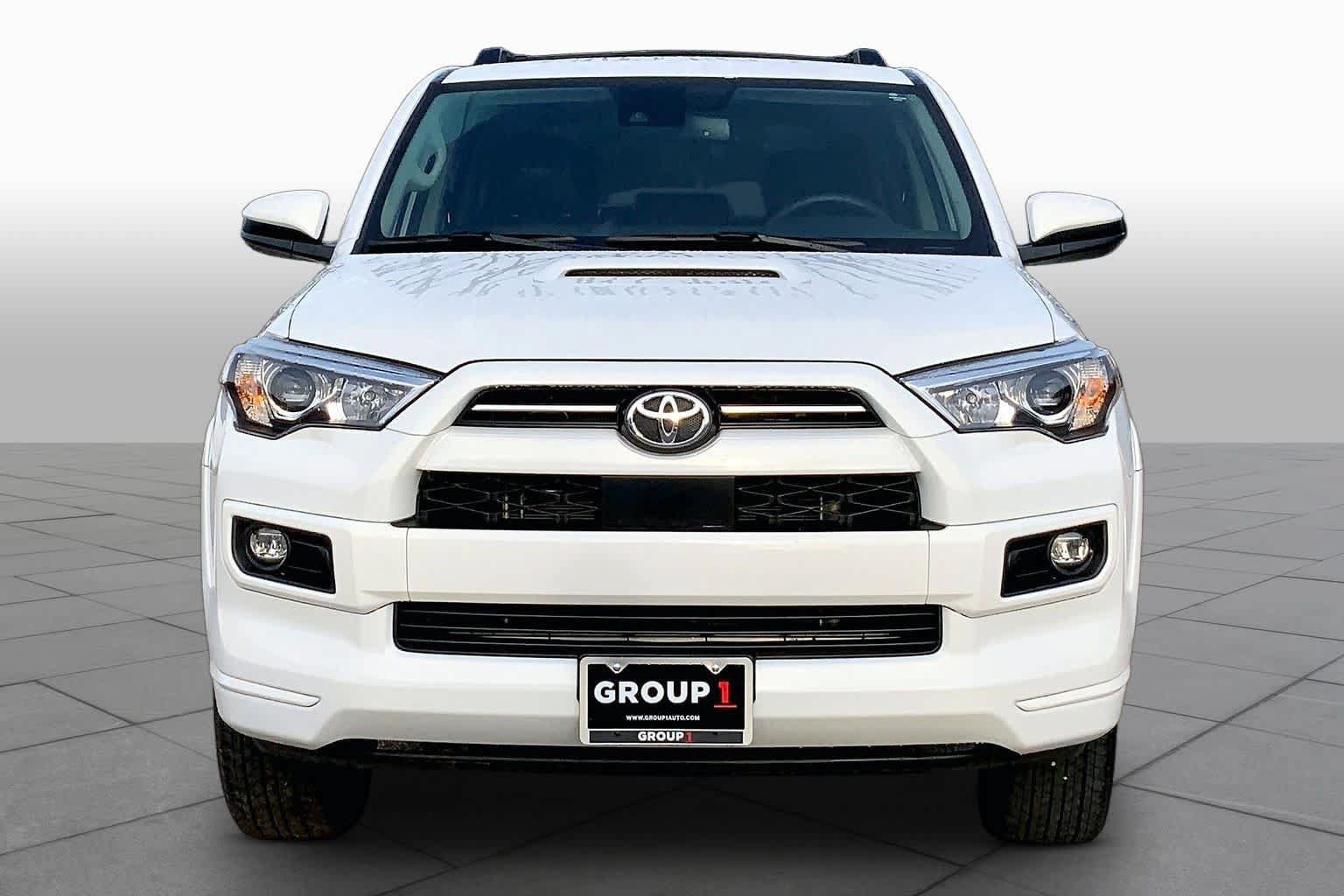 Used 2024 Toyota 4Runner TRD Sport AWD/4WD image 4