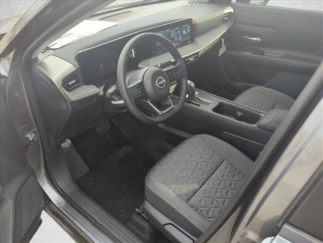 New 2026 Nissan Kicks SV image 9