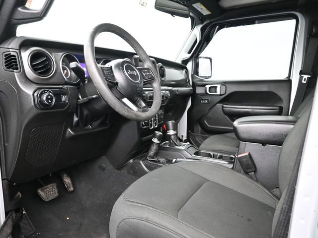 Used 2023 Jeep Gladiator Sport image 12