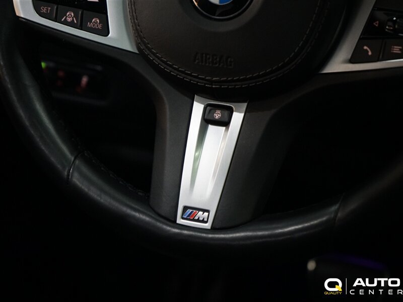 Used 2021 BMW X7 M50i AWD/4WD image 23