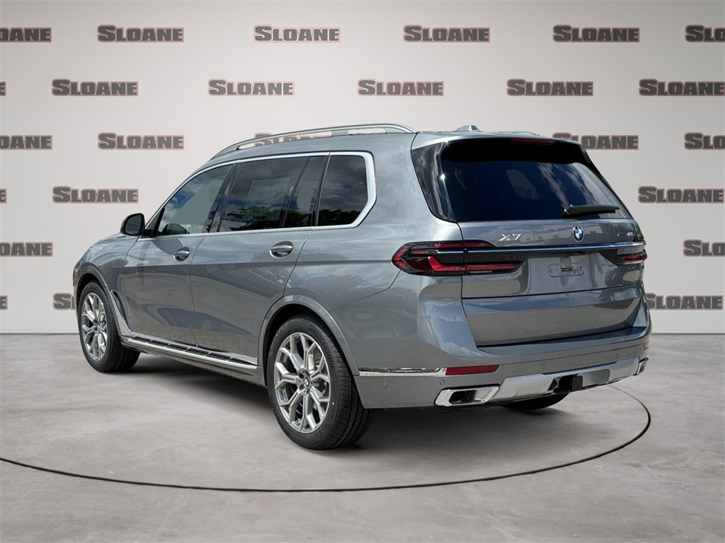 New 2026 BMW X7 xDrive40i image 3