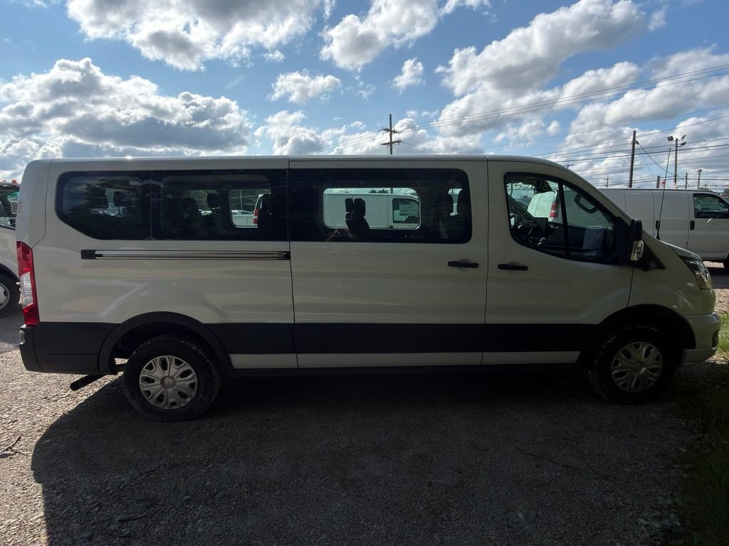 Used 2023 Ford Transit 350 XLT RWD image 6