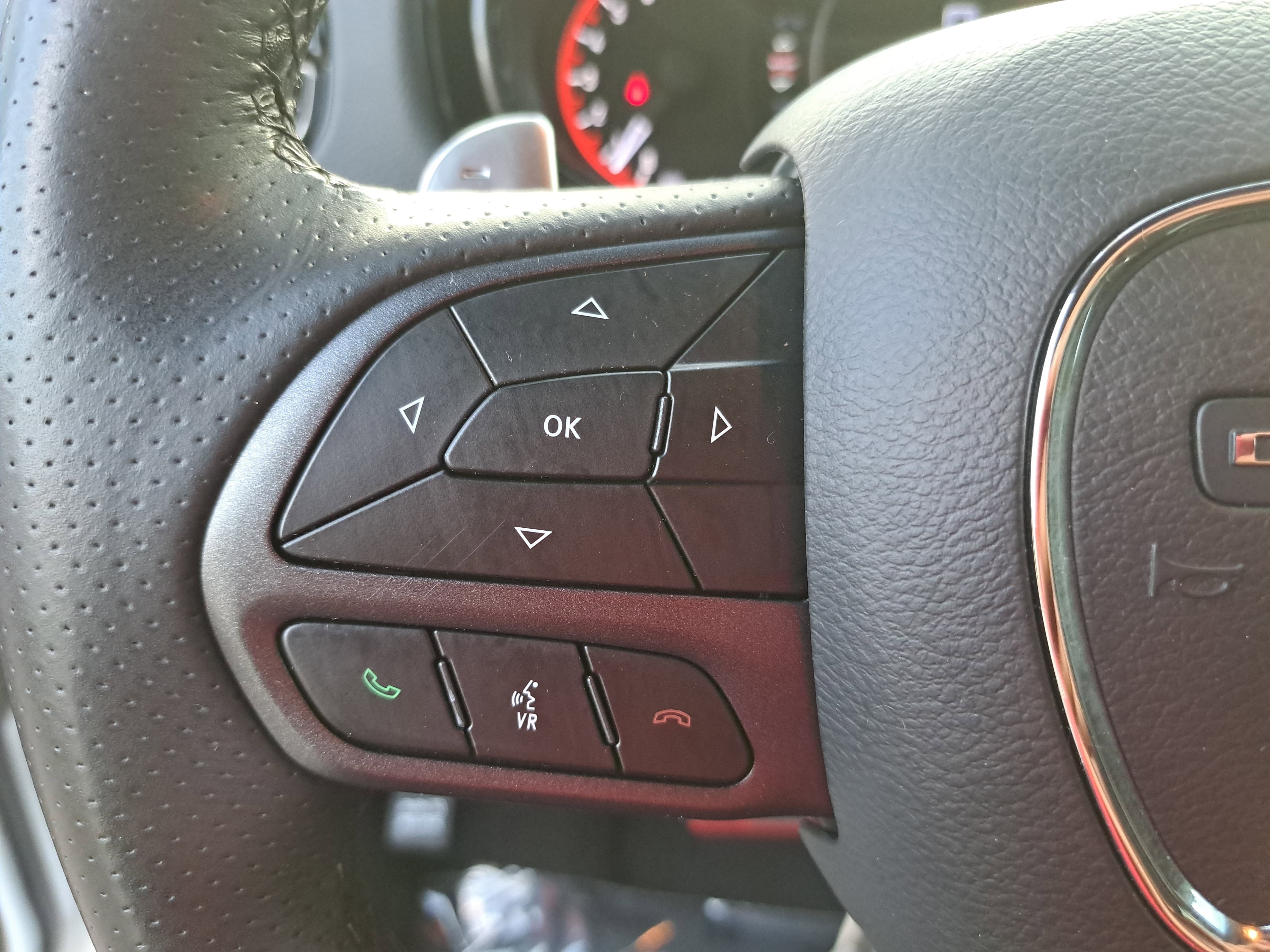 Used 2023 Dodge Durango R/T w/ Tow 'N Go Package AWD/4WD image 19