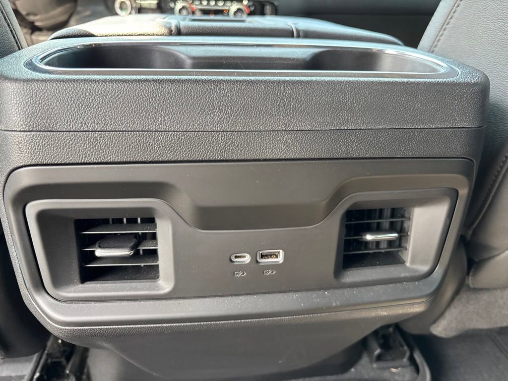 Used 2022 Chevrolet Silverado 1500 RST w/ Redline Edition AWD/4WD image 9
