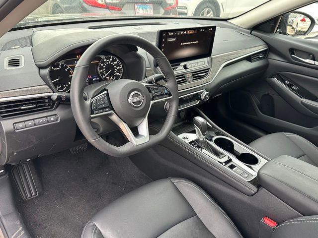 Used 2025 Nissan Altima 2.5 SL image 13