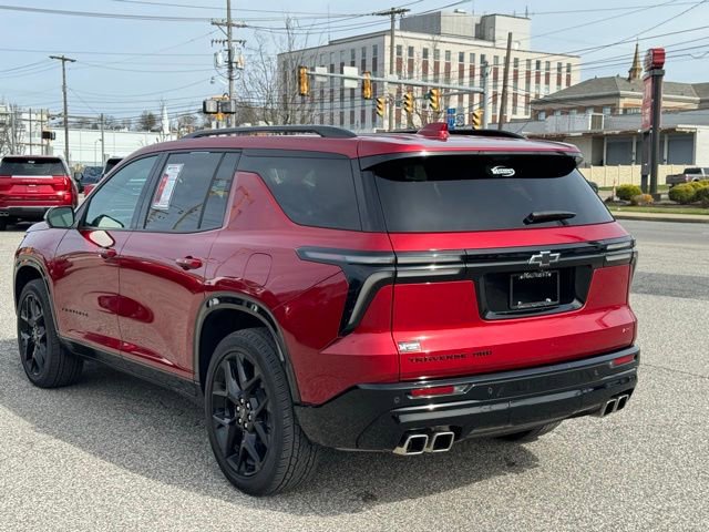 Used 2024 Chevrolet Traverse RS w/ LPO, Floor Liner Package image 3